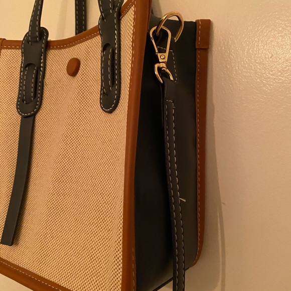 Olives Brand Vegan Leather/Canvas Crossbody Bag - Picture 7 of 9